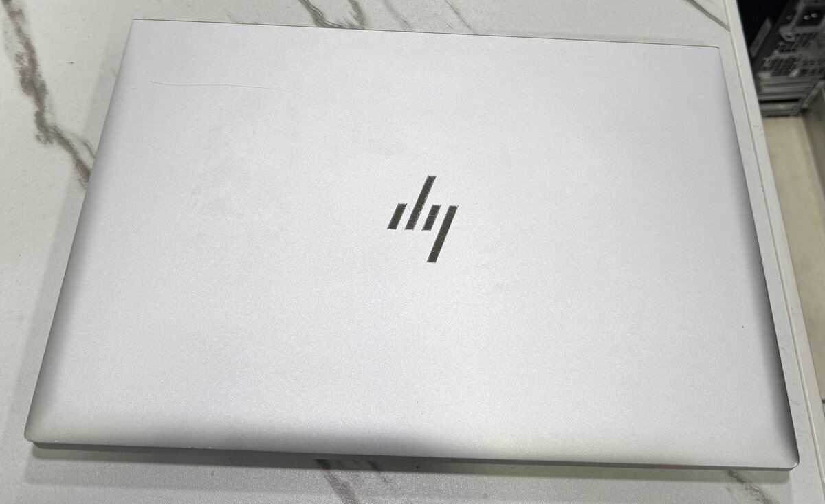 hp elitebook ryzen 7 pro