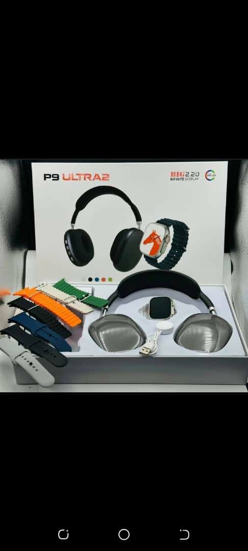 Smart Watch with 7 Straps plus Headphone