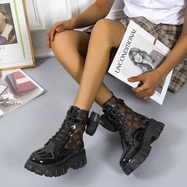 Bottes de combat stylées femme