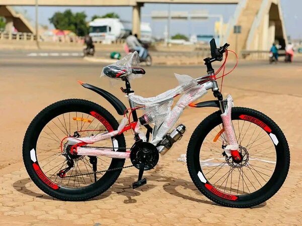 Vélo tout-terrain robuste