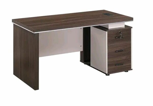 Table De Bureau Et Poste De travail avec des tiroirs