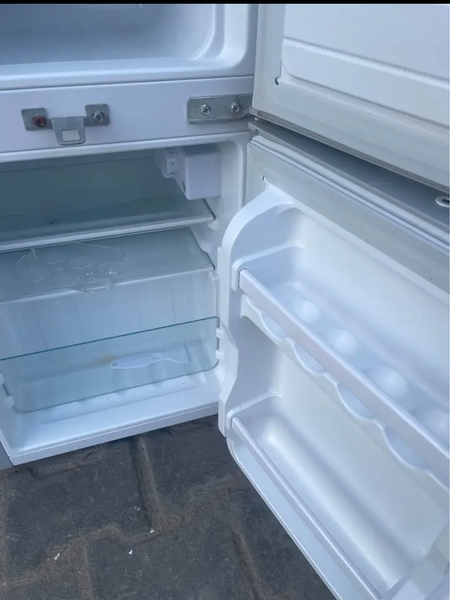 Réfrigérateur NASCO compact