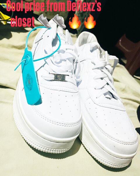 Nike Shoe, Shorts and tops