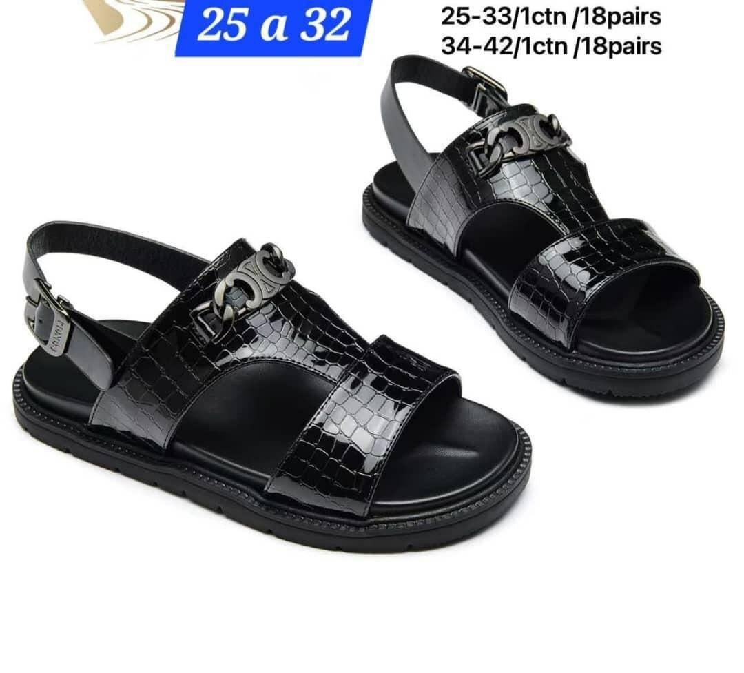 Sandales élégantes en cuir noir