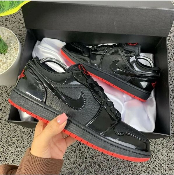 Jordan 1 low