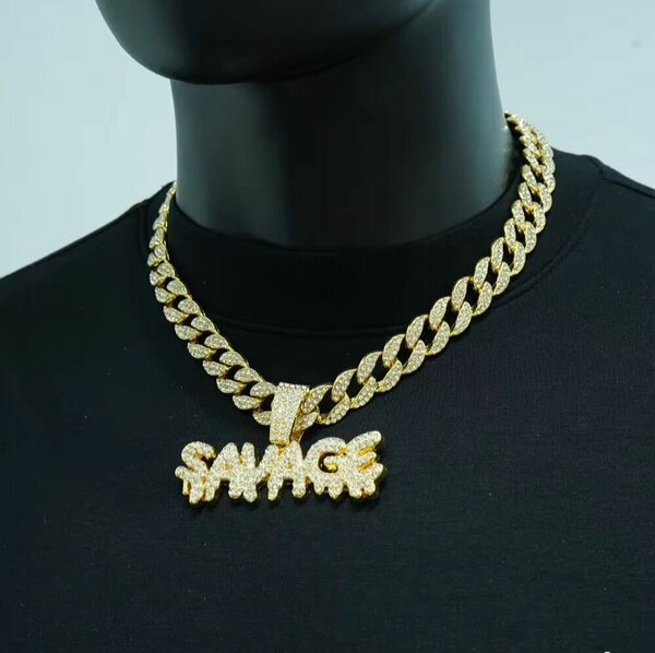 Collier "Savage"