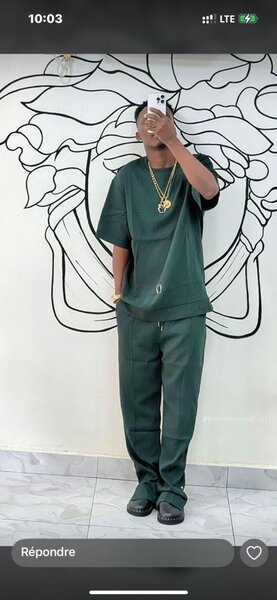 Ensemble T-shirt et Pantalon