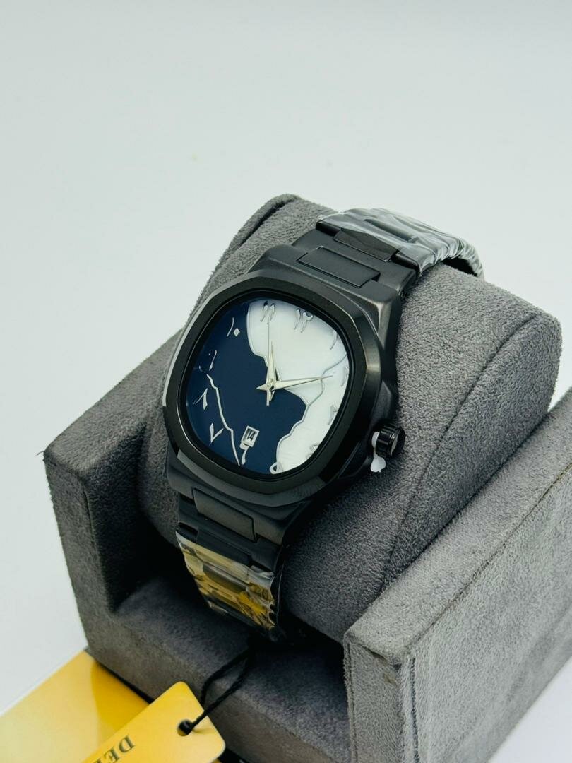 Montre élégante en acier inoxydable