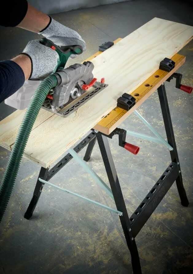 ÉTABLI MULTIFONCTIONS