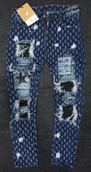 Jeans déchirés style moderne