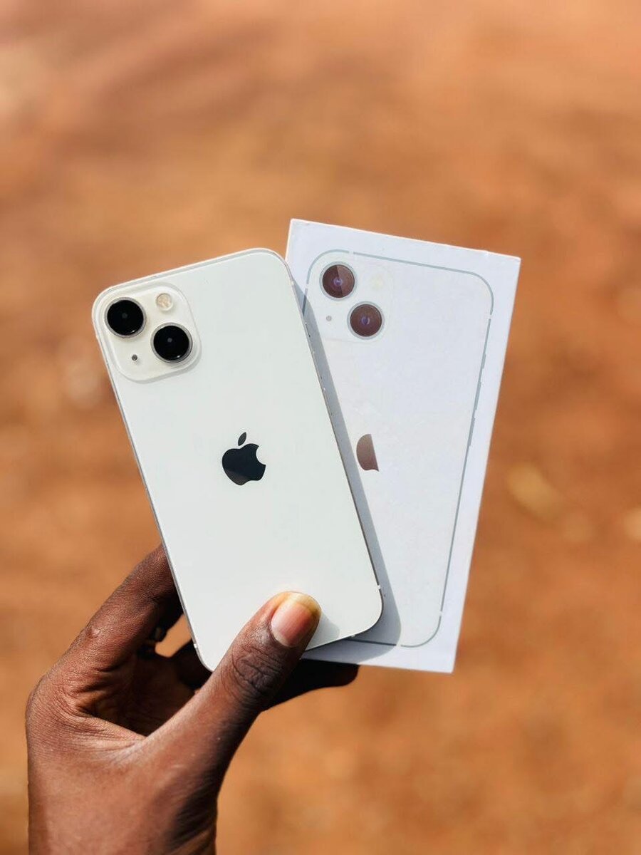 iPhone 13 128gb avec carton