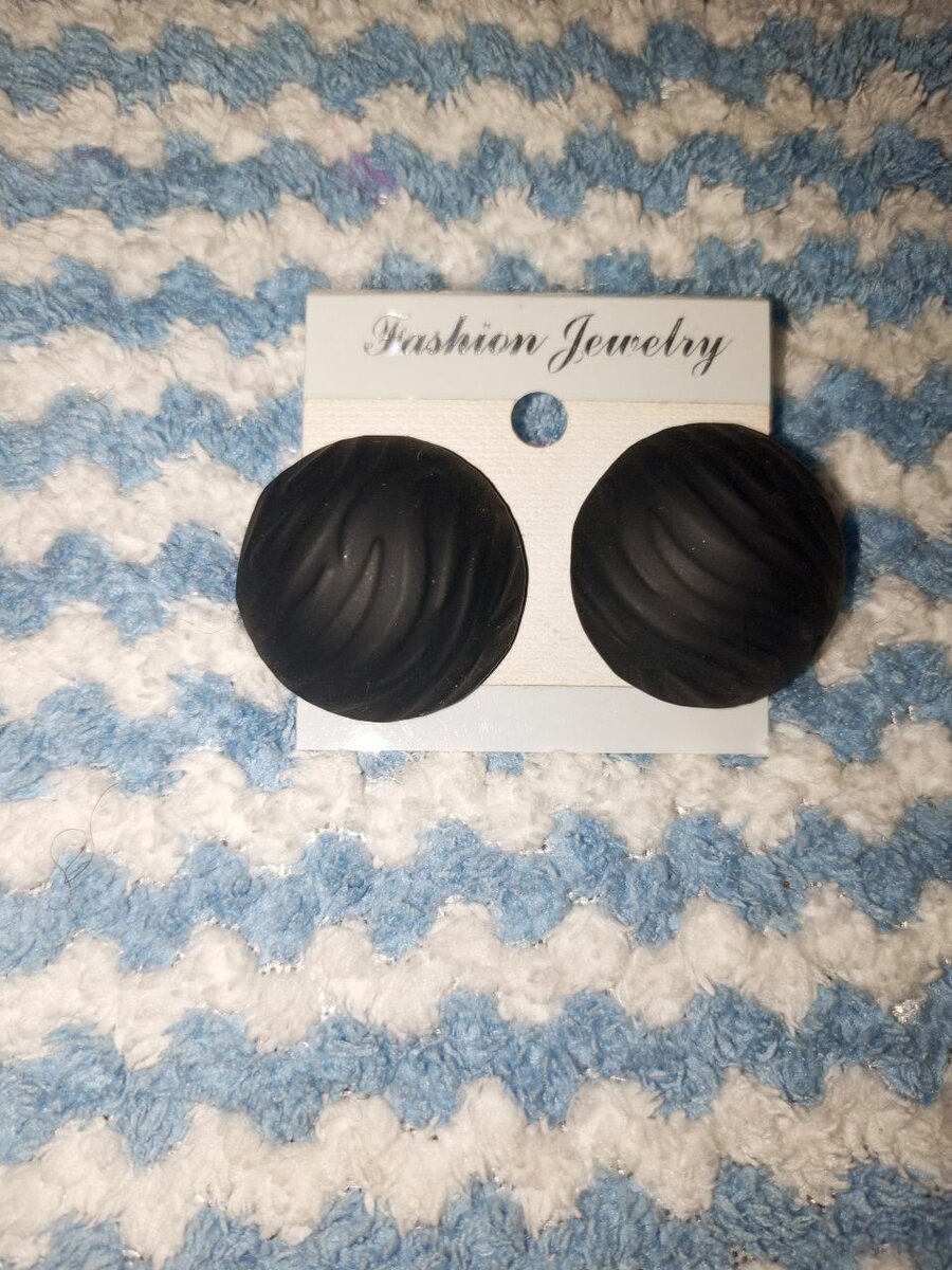 80 cedis for all. 30 for one