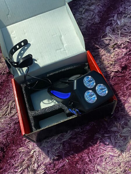 Lumière et Klaxon Vélo 3-en-1