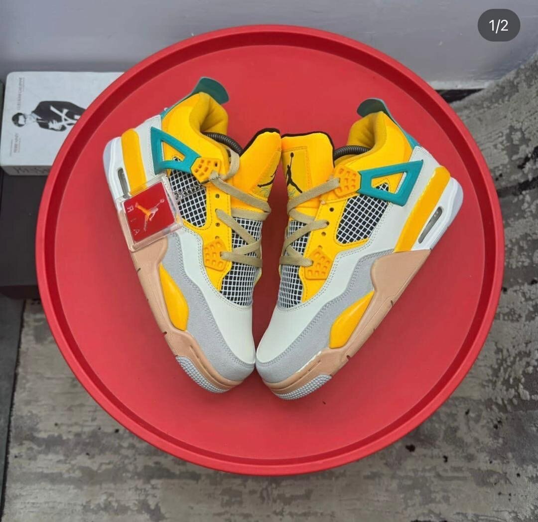 AIR JORDAN 4