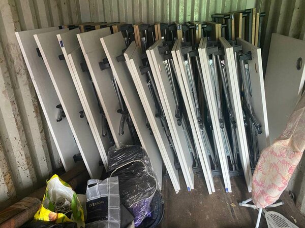 Table de bureau pliante