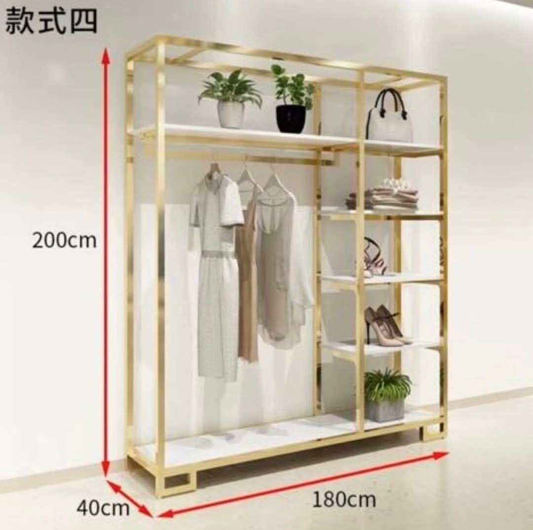 Penderie en métal doré moderne