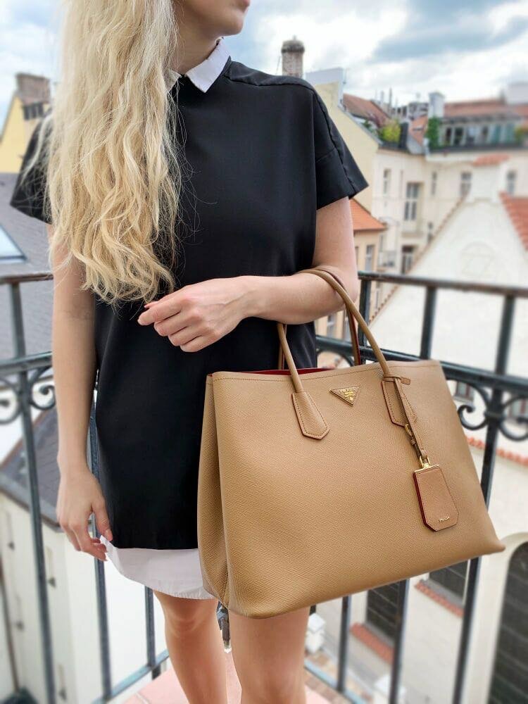 PRADA Ladies handbag