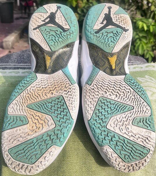 Jordan(GS) Air Jordan 37 x Gu