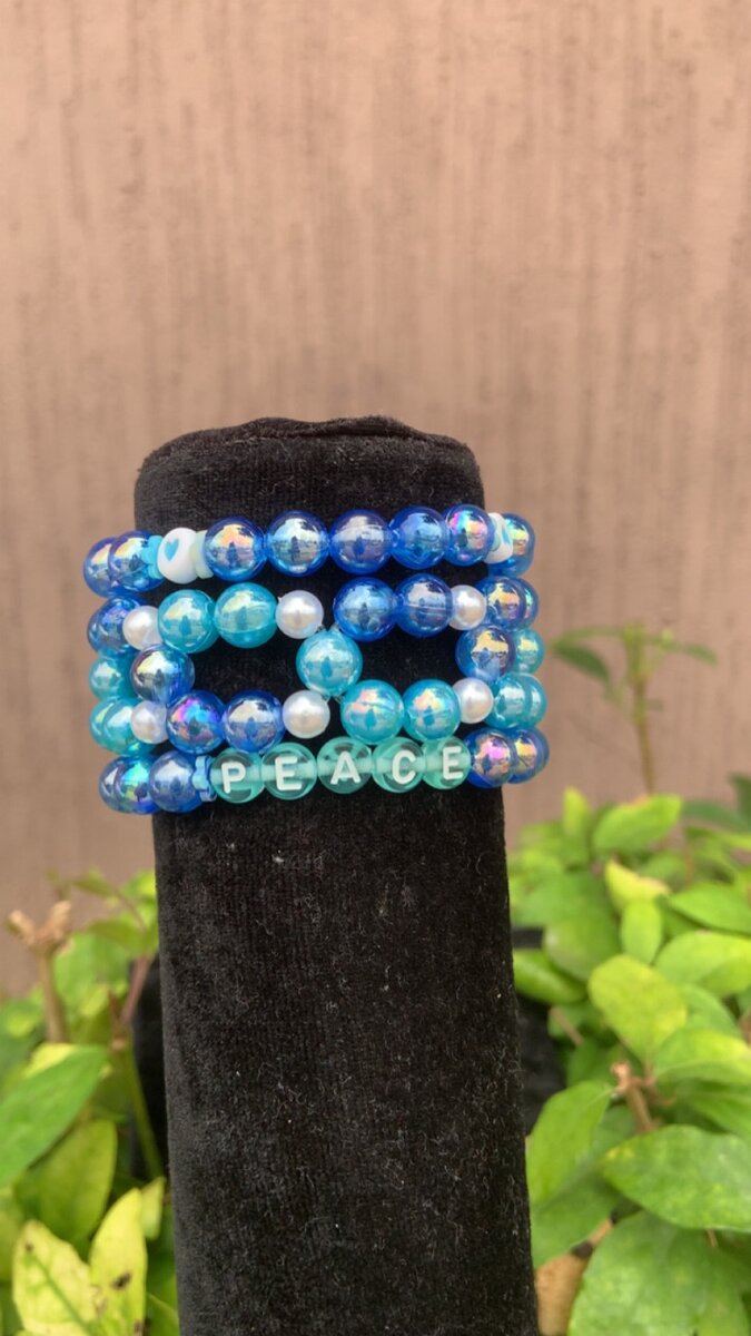 Bracelets en perles colorées