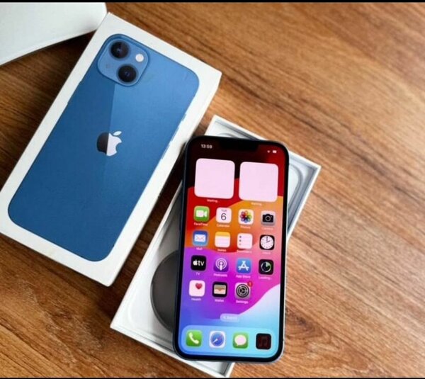 iPhone 13 Bleu - 128 Go