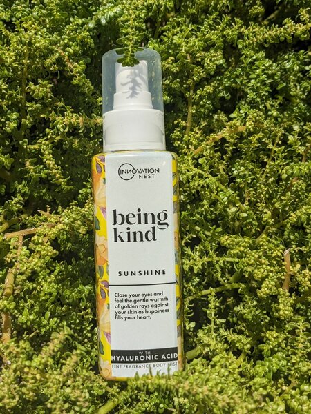 SUNSHINE BODY MIST with HYALURONIC ACID