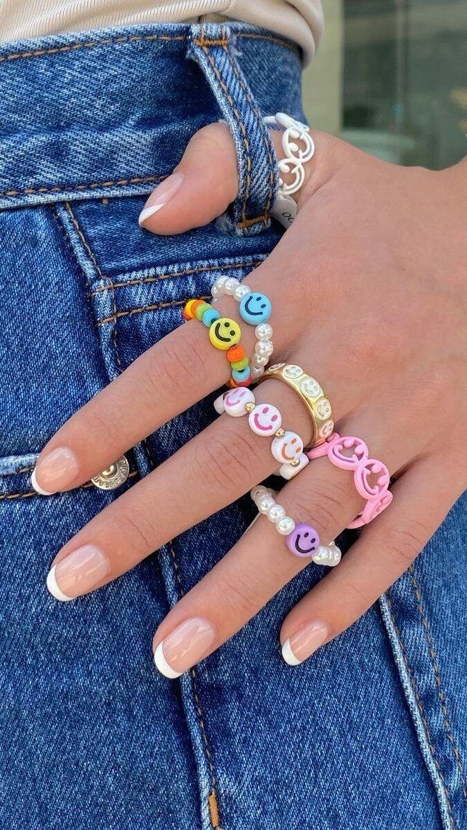 Bracelets colorés perles et cœurs