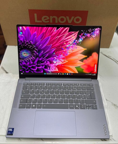 Lenovo Yoga pro 7