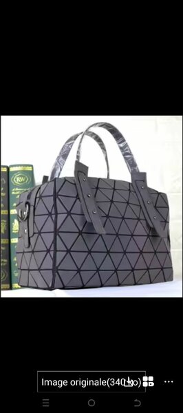 Sac à main géométrique élégant