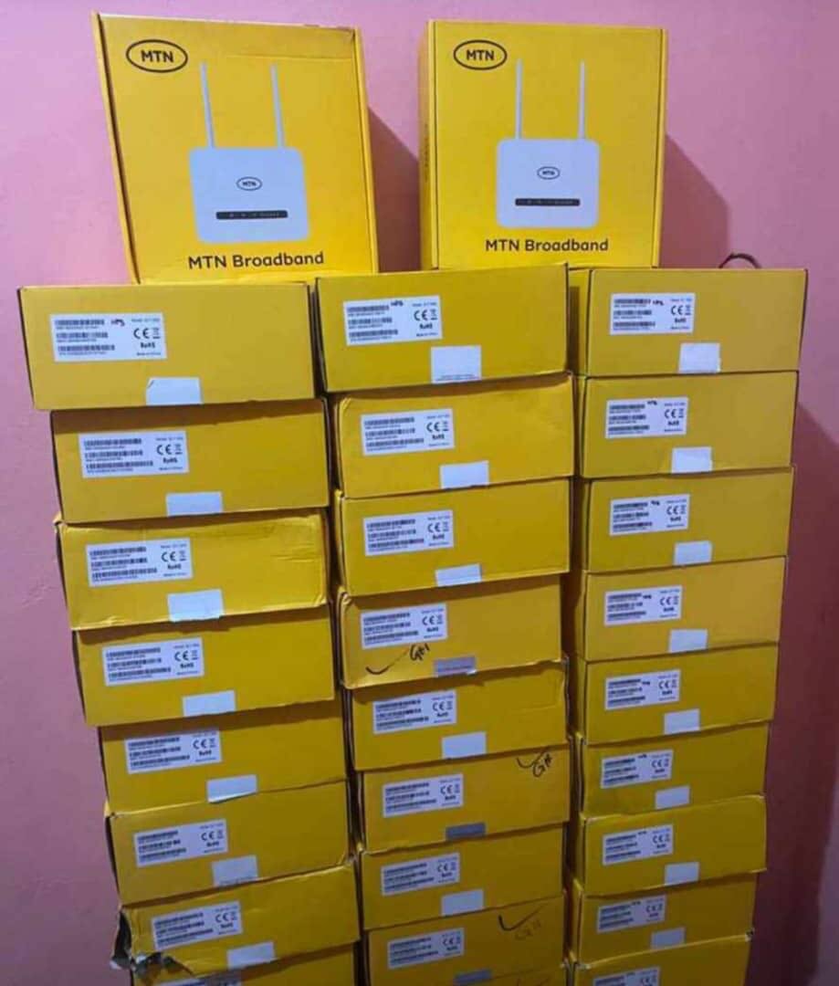 Brand new S50 cat 6 universal 4G/5G router