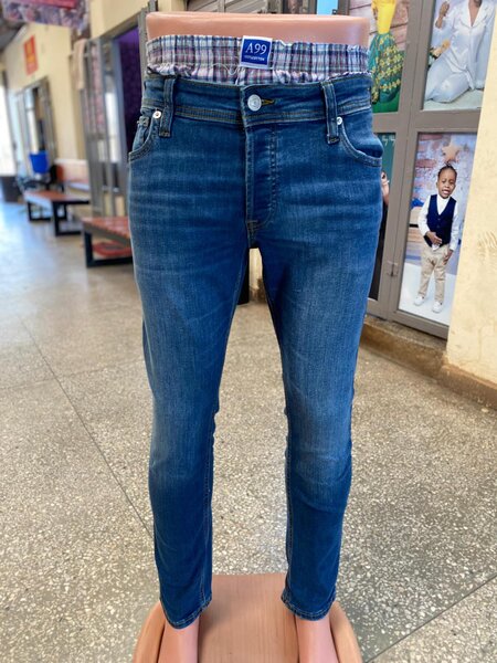 Men’s jeans 