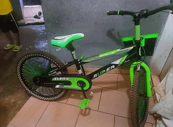 Vélo BMX Super pour enfants