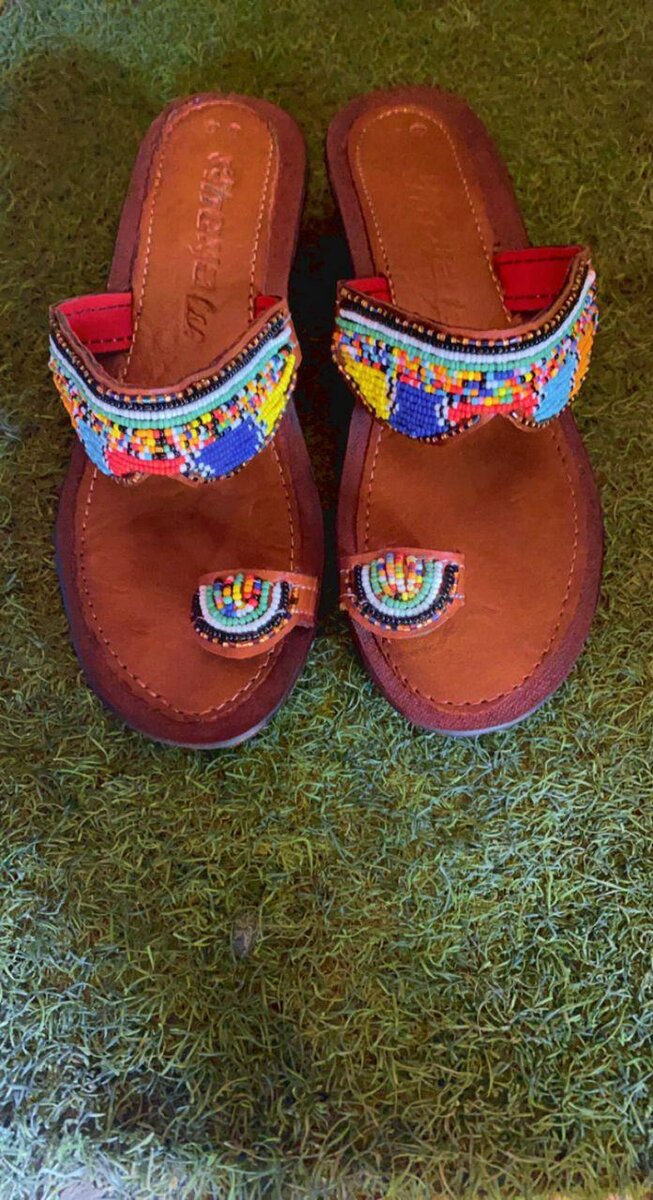 Beaded wedge