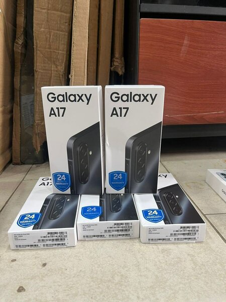 Samsung Galaxy A17 Smartphone