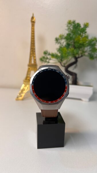 Montre Connectée Élegante