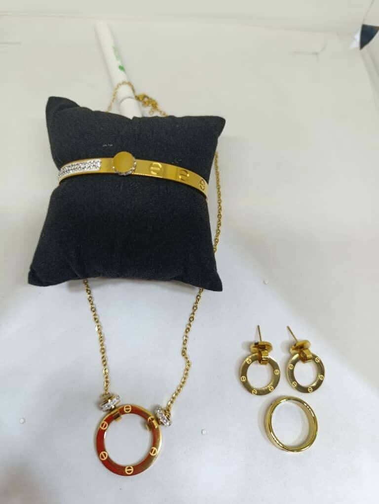 Boucles d'oreilles bague chaîne et gourmette