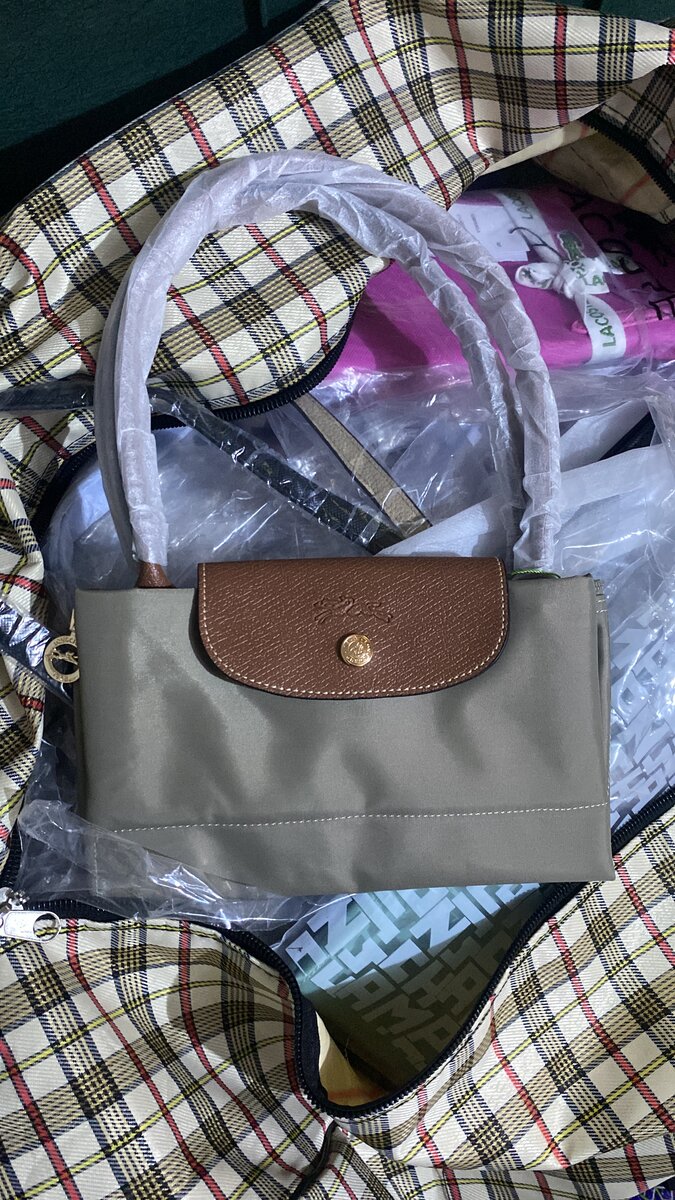 Sacs à main élégants en nylon
