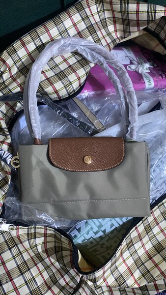 Sacs à main élégants en nylon