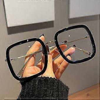 Lunettes surdimensionnées élégantes
