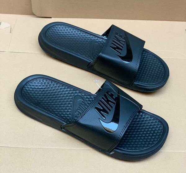 Nike slippers