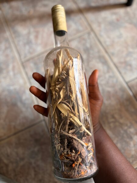 Bouteille de racines