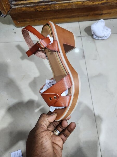 Sandales à talons élégantes