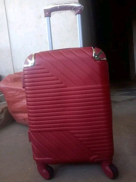 Valise à roulettes colorée