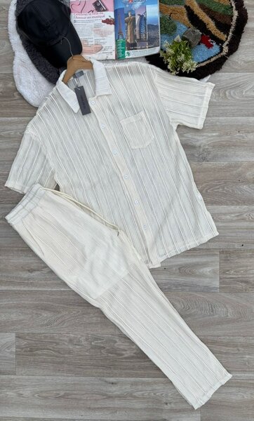 Ensemble chemise et pantalon élégants