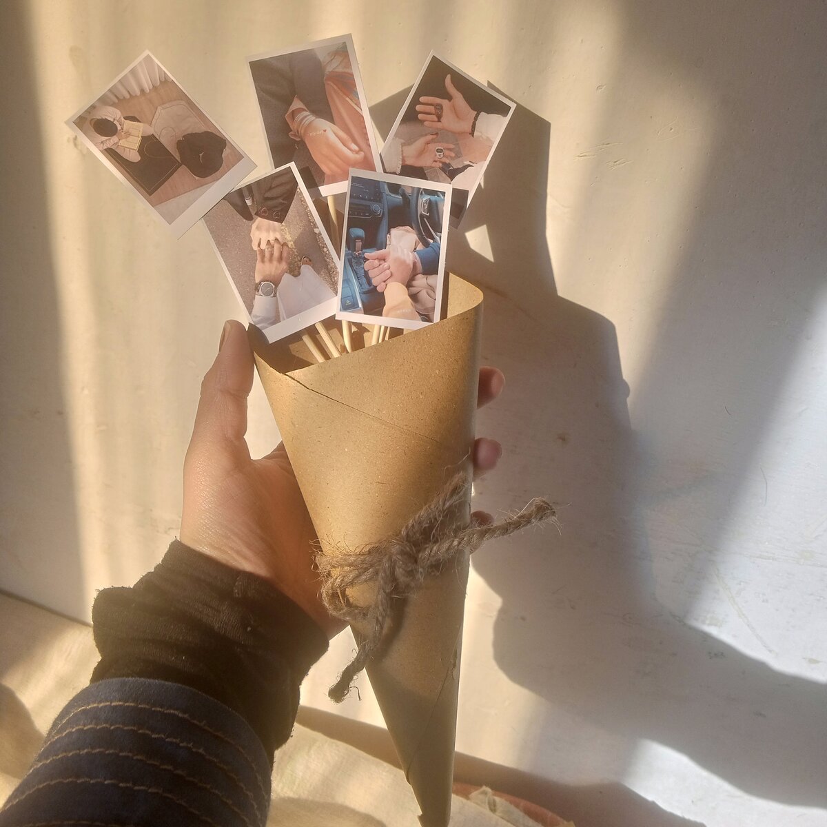 Polaroids bouquet