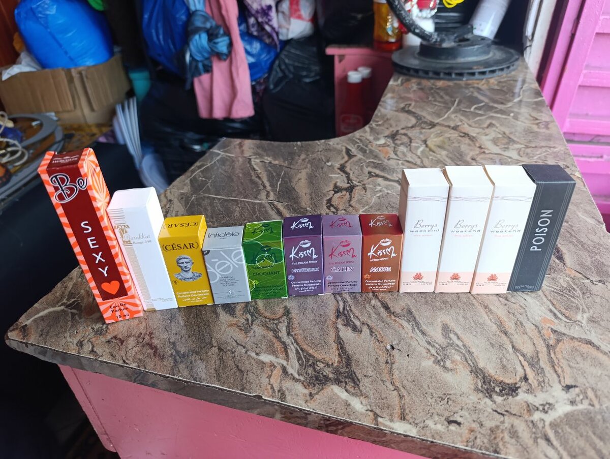 Parfums Miniatures Assorties