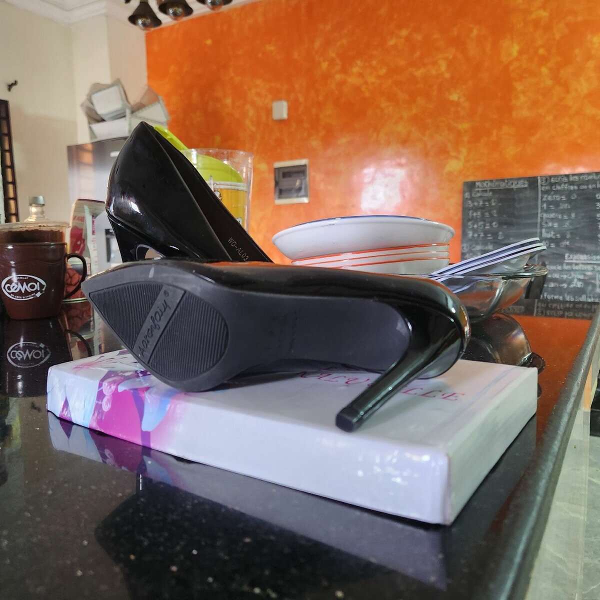 Escarpins en cuir noir élégants