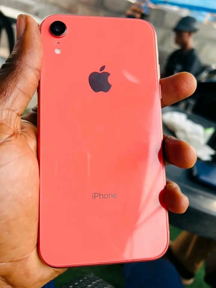 iPhone XR Rouge 64 Go