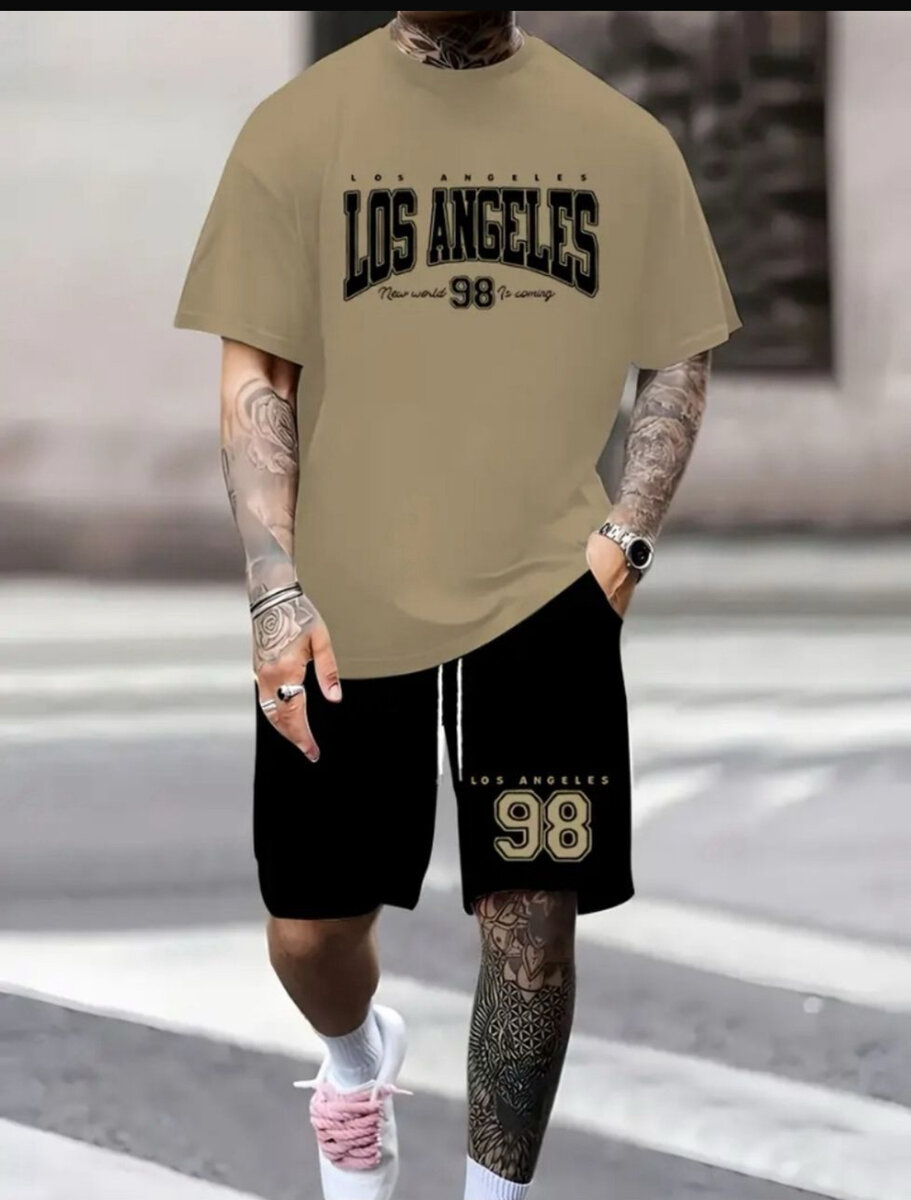 Ensemble T-Shirt et Short Stylé