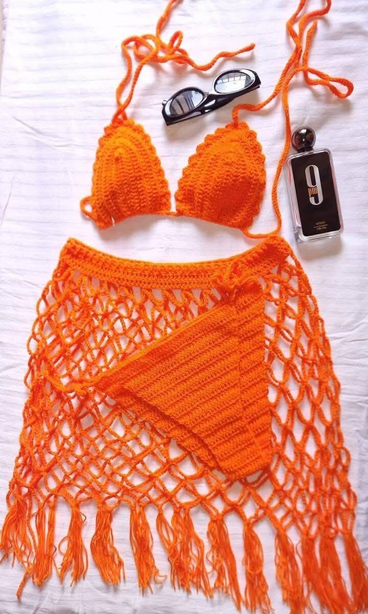 Robe en crochet orange