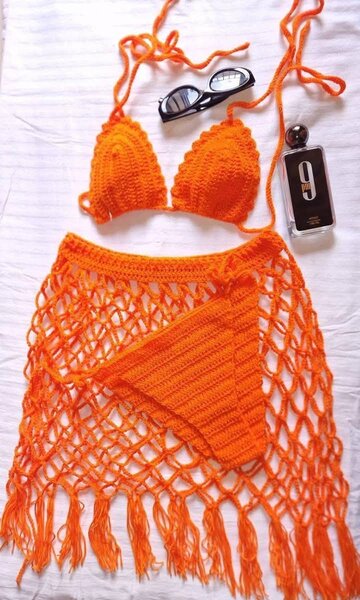 Robe en crochet orange
